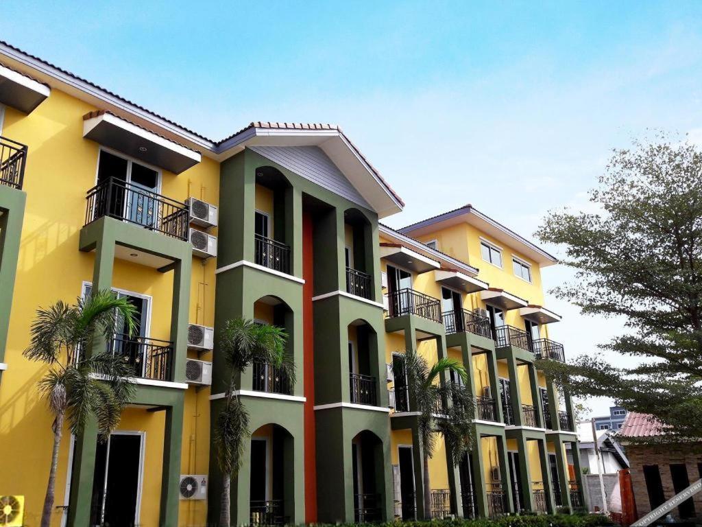 B2 Buriram Boutique And Budget Hotel المظهر الخارجي الصورة